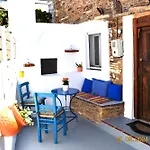Дом отдыха Mannas House Embonas