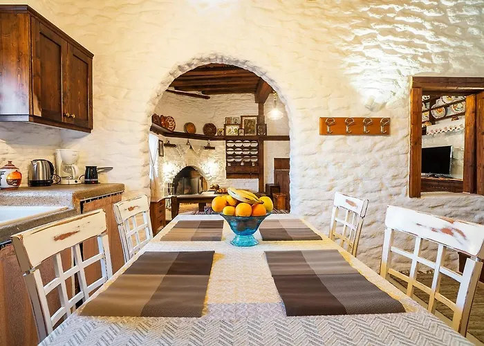 Holiday home Mannas House