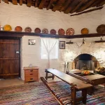 Mannas House *